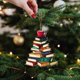 thumbnail image 5 of Adornos navideños, regalos navideños, libro, árbol de Navidad, decoración de pared, colgante de puerta, decoración festiva, hoja de arce., 5 of 8