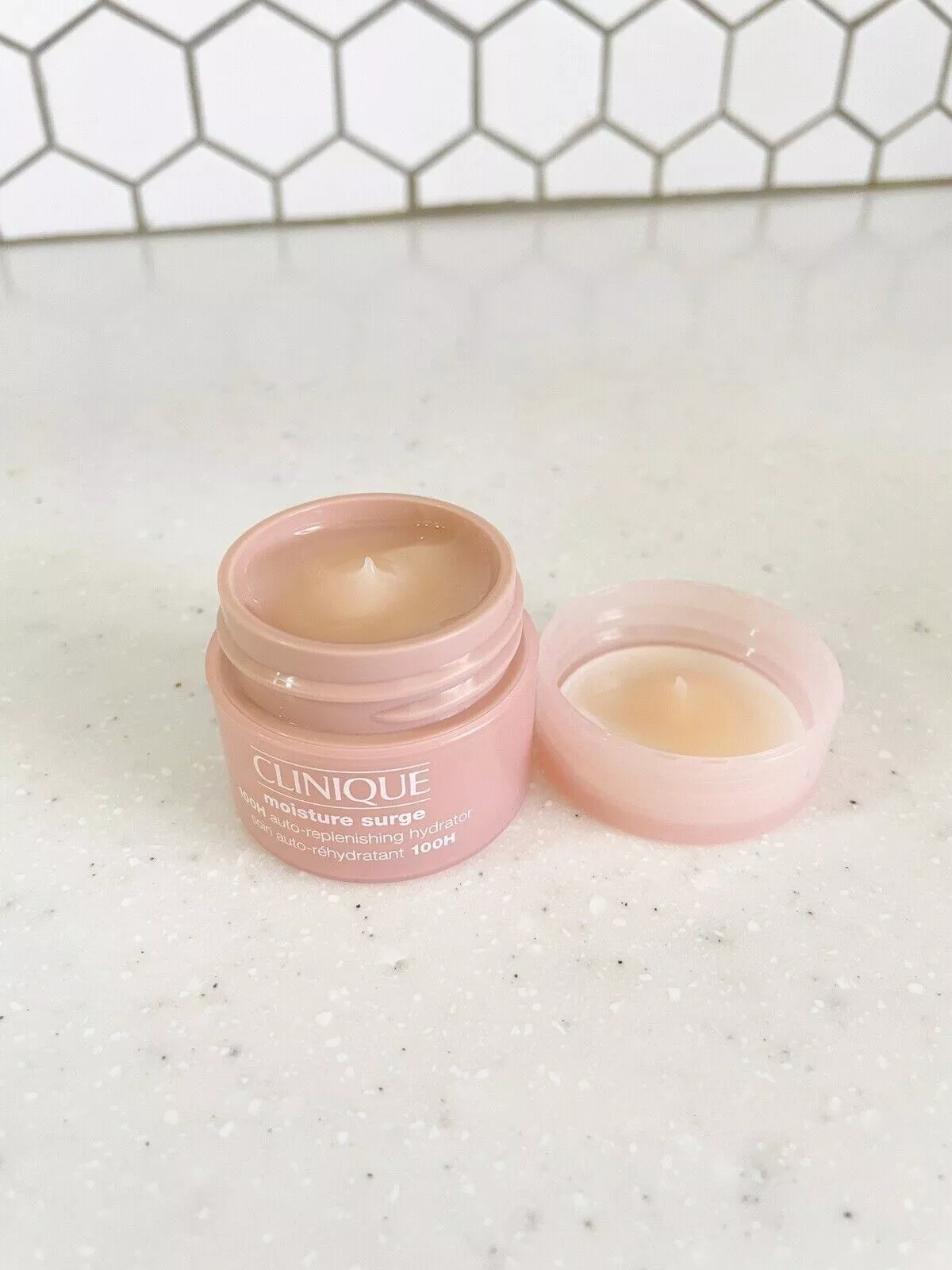 2-Pack Clinique Moisture Surge 100H Auto-Replenishing Hydrator Moisturizer, 0.5oz/15ml x 2 = 1 oz / 30 ml
