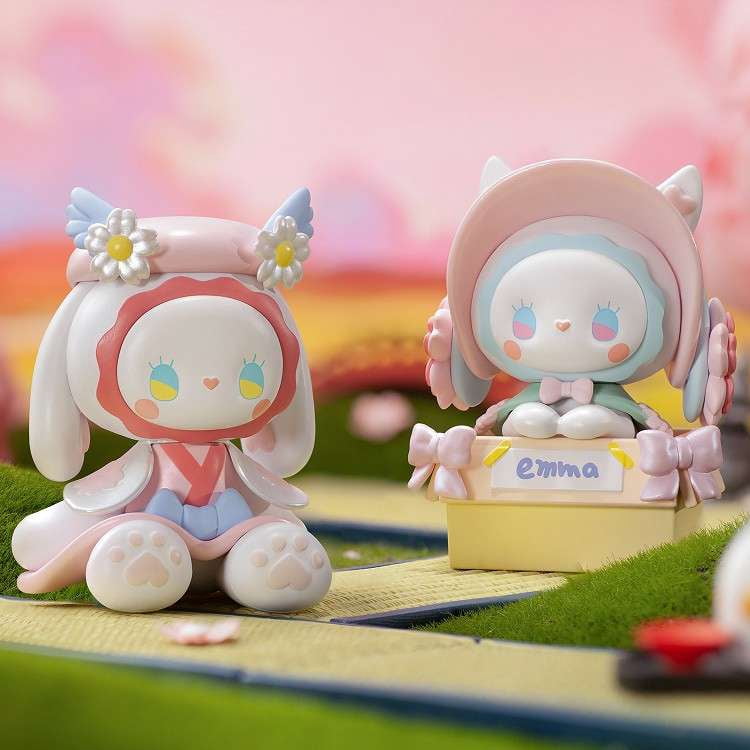 Lucky Emma Emma Secret Forest Cherry Blossom Viewing Series Mystery Pack [1 RANDOM Figure]