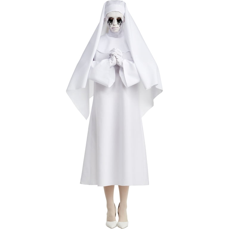 white dress halloween costume 4 DIY Costumes with a on style allows for simple dressing Snow White dress