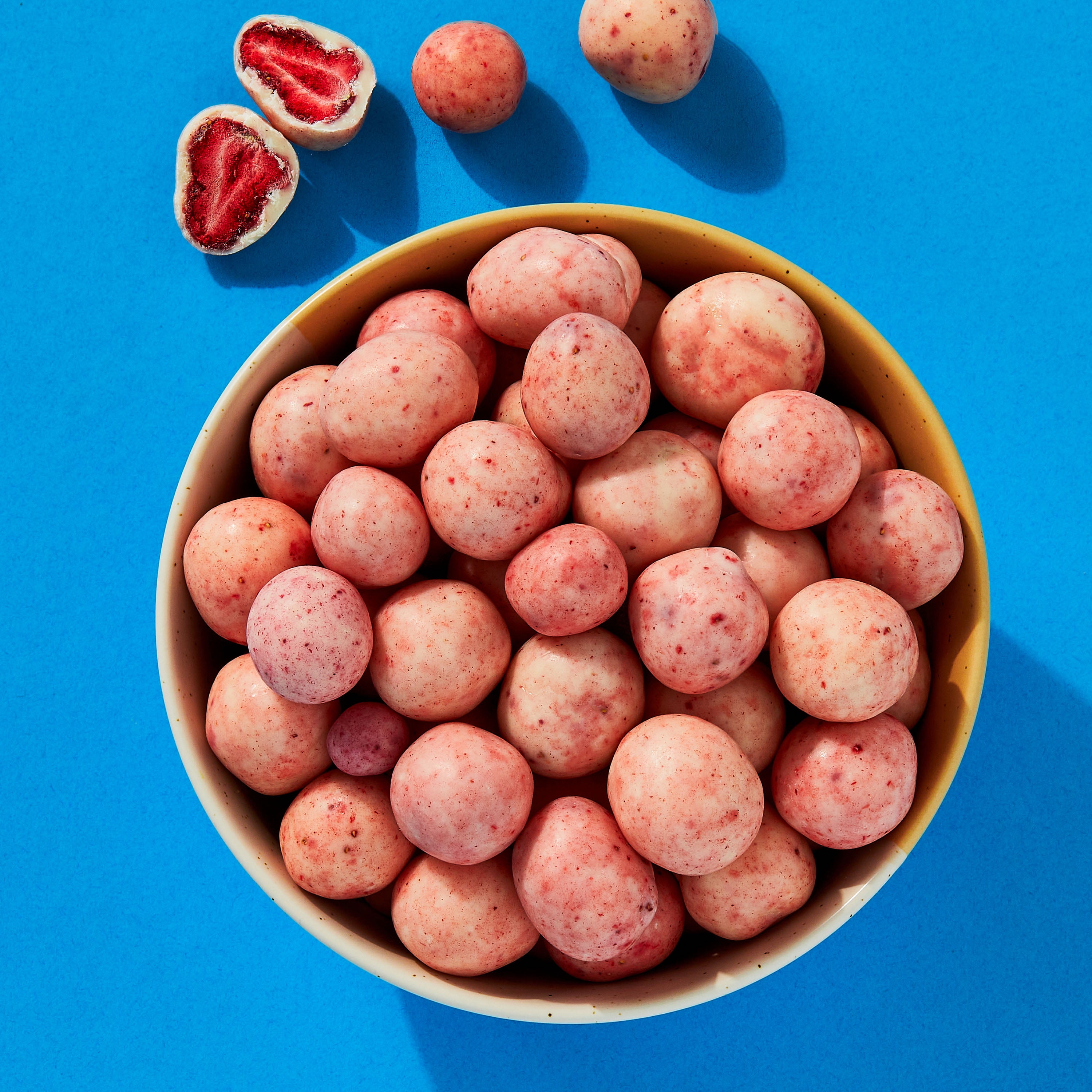 bettergoods Yogurt Flavored Freeze Dried Strawberries, 9 oz