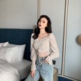 thumbnail image 4 of Camisa de mujer Vintage Cuello cuadrado Blusa de manga larga Estampado floral Top corto, Blanco Vogacara AP001259-03B, 4 of 7
