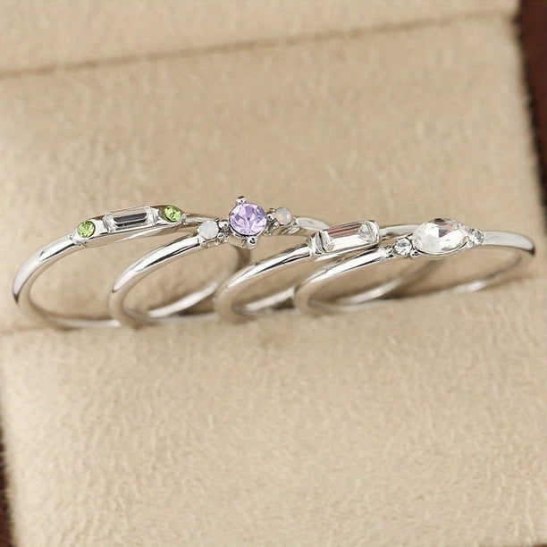 4 pcs Shiny Zircon Inlaid Finger Ring - 14K Gold Plated Alloy Ring for Women