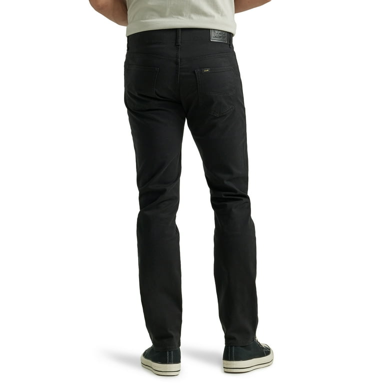 Men's Extreme Motion 4-Way Stretch Slim Straight Jean in Wallace