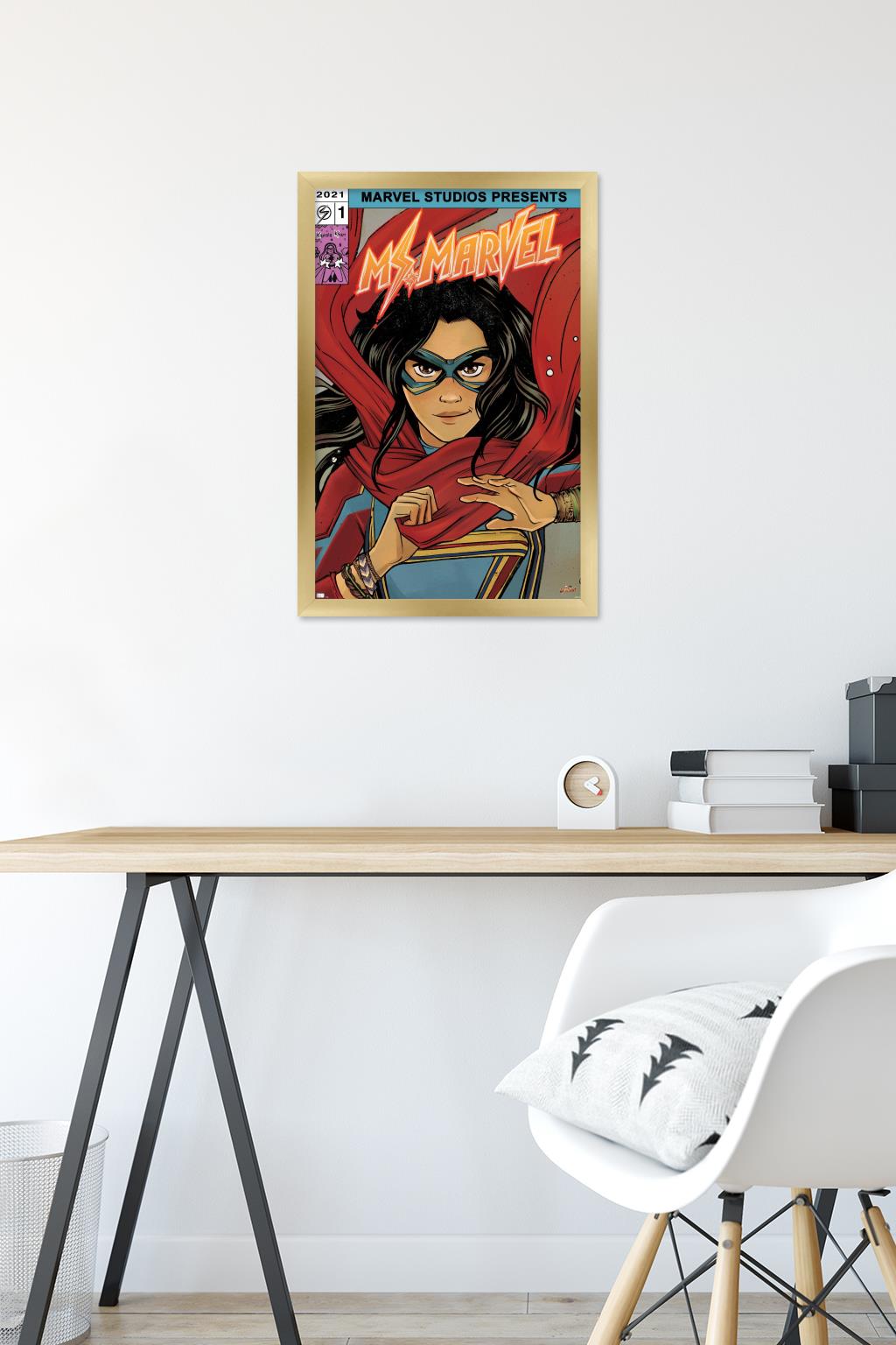 Marvel Ms. Marvel - Comic Wall Poster, 14.725" x 22.375" Framed