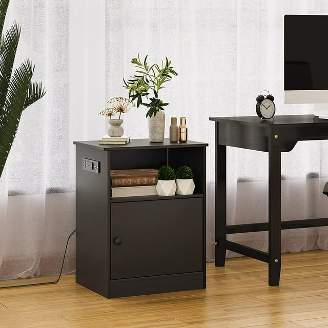 Nightstand with Charging Station for Bedroom, Modern End Table with