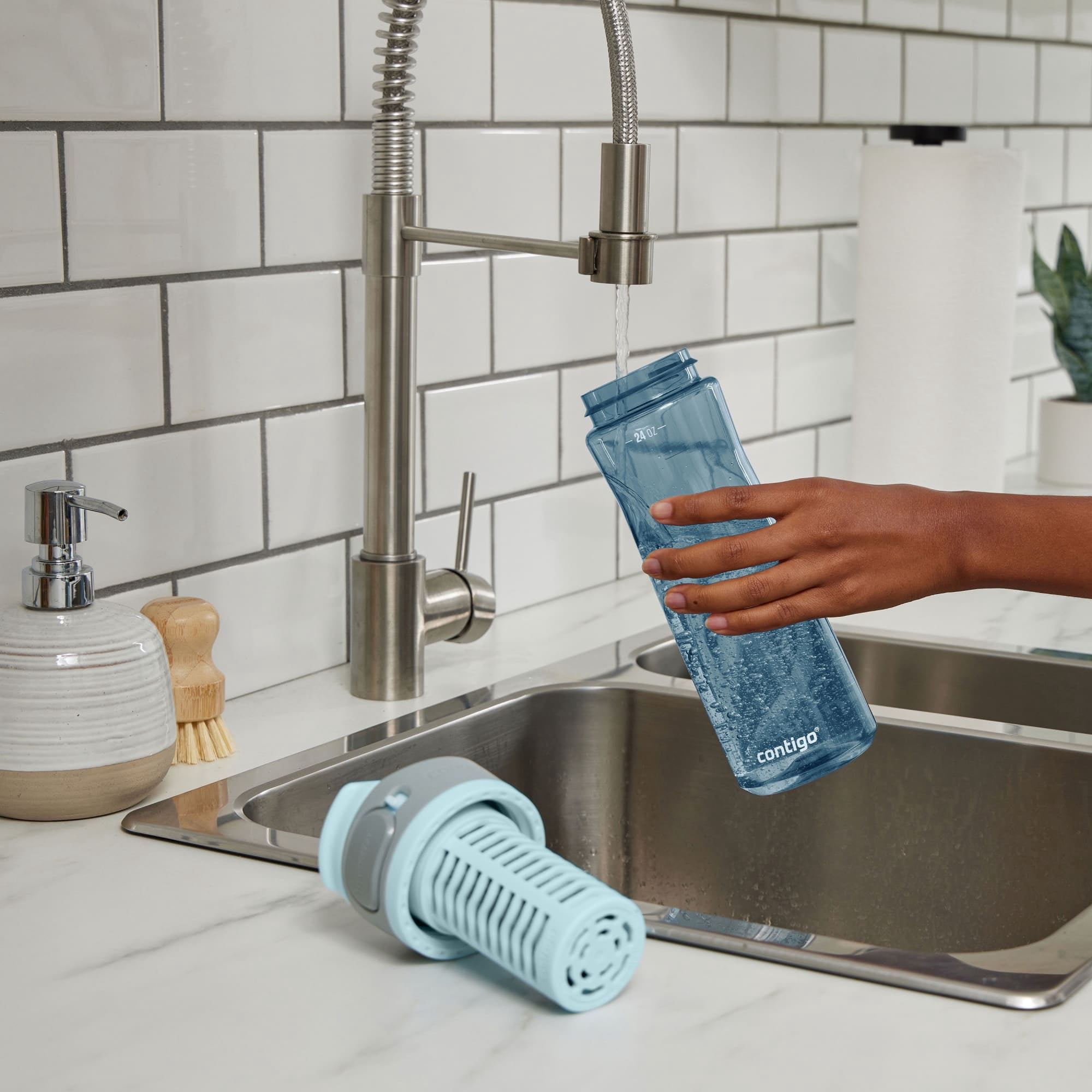 Contigo Clybourn Plastic FreeFlow Filter Water Bottle with AUTOSEAL Lid 24 oz., Dark Ice, with Replacable Filter