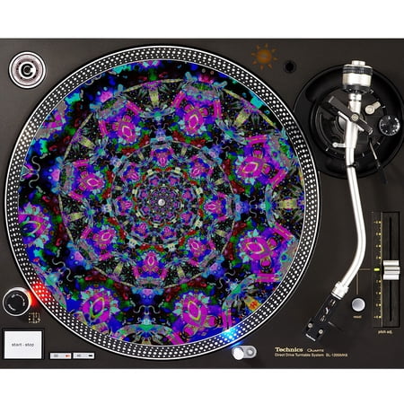 KuzmarK™ 12" DJ Turntable Slipmat - Liquarad Spiral