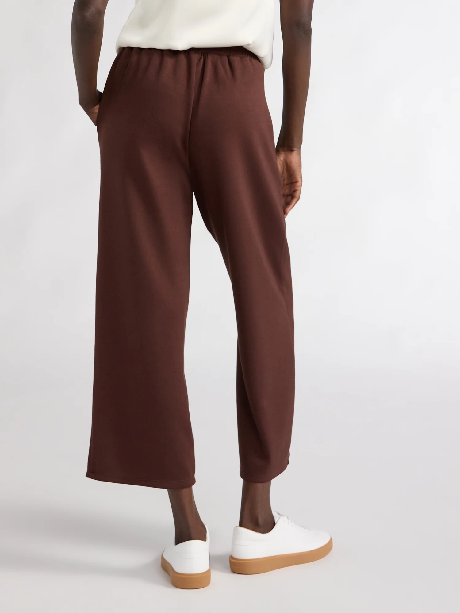 Scoop Women's and Women's Plus Ultimate Scubaknit Cropped Sweatpants, Sizes XS-4X