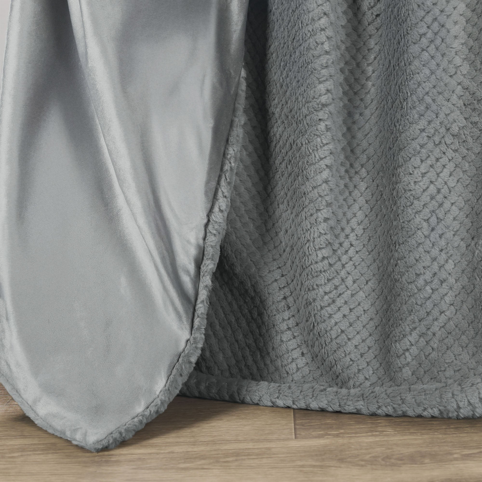 Superior Victoria Ultra-Soft Fluffy Fleece Blanket, King Size, Grey