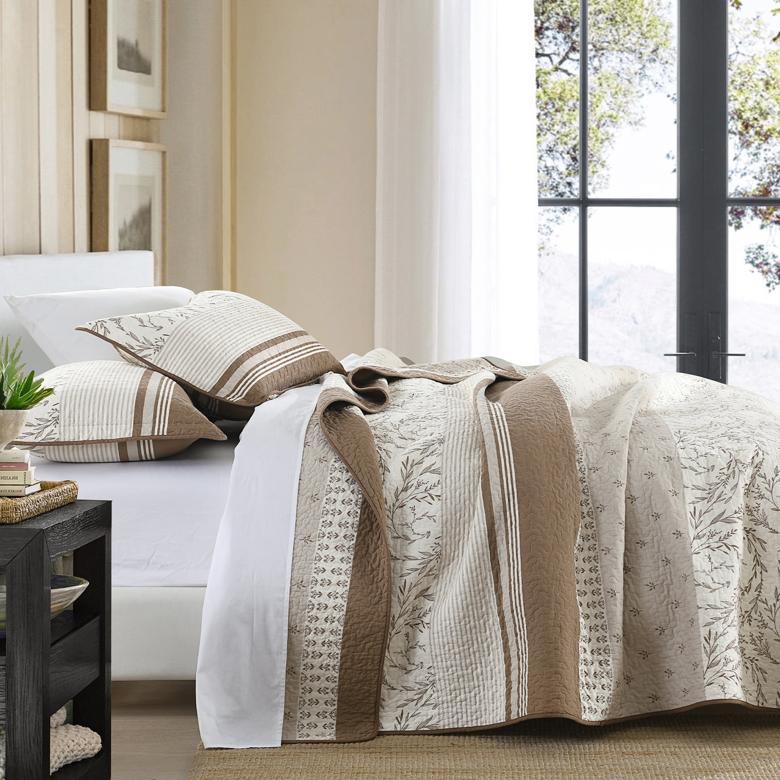 SahSahCasa Quilt Set King Size - 100% Cotton Botanical Farmhouse Quilt King Size, Lightweight Striped Quilted Bedspread, Beige Brown King Quilt Bedding Set All Season, 3 Pieces