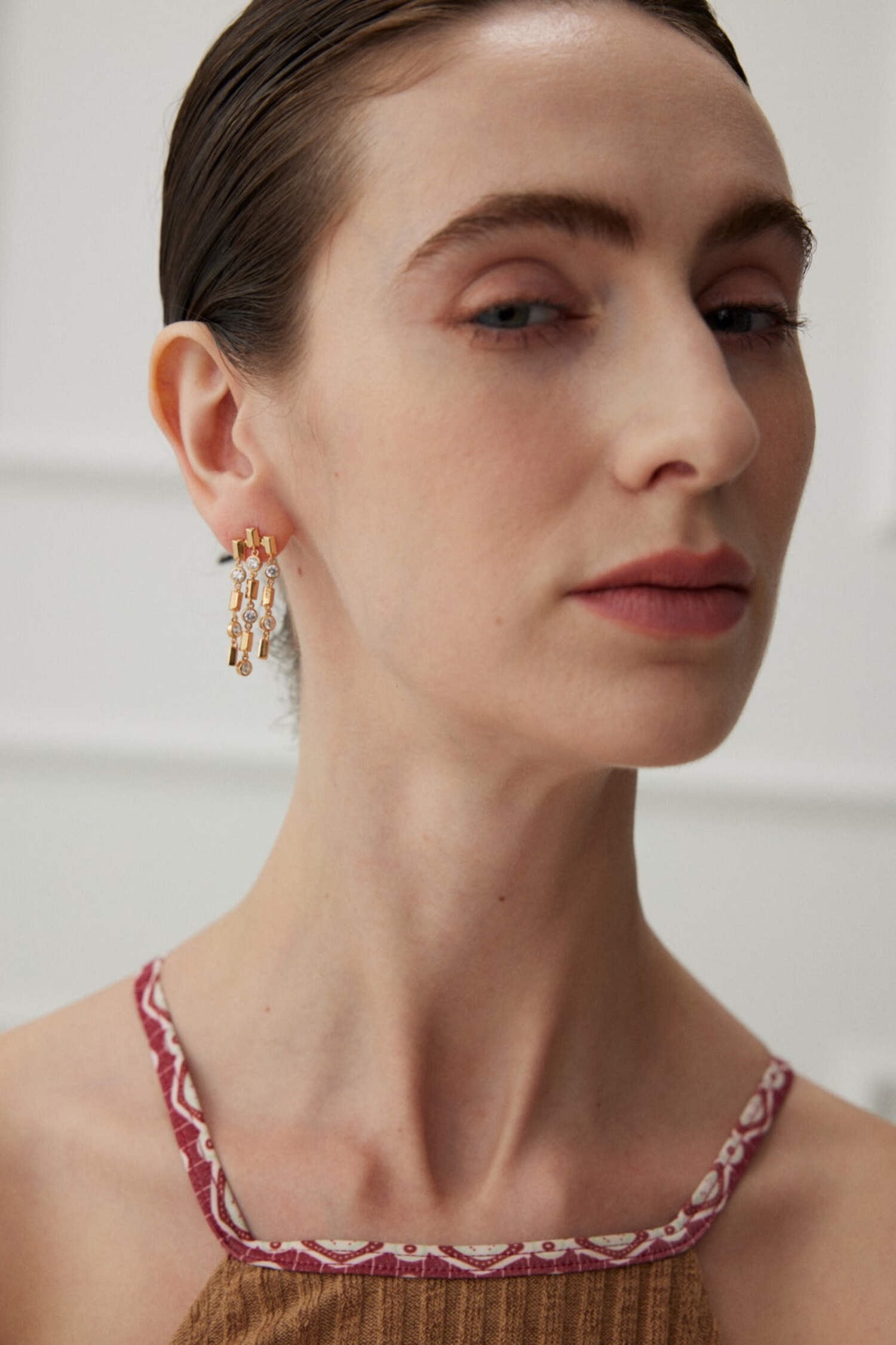 Glamorous Vintage Gold Zirconia Chandelier Earrings in 925 Silver