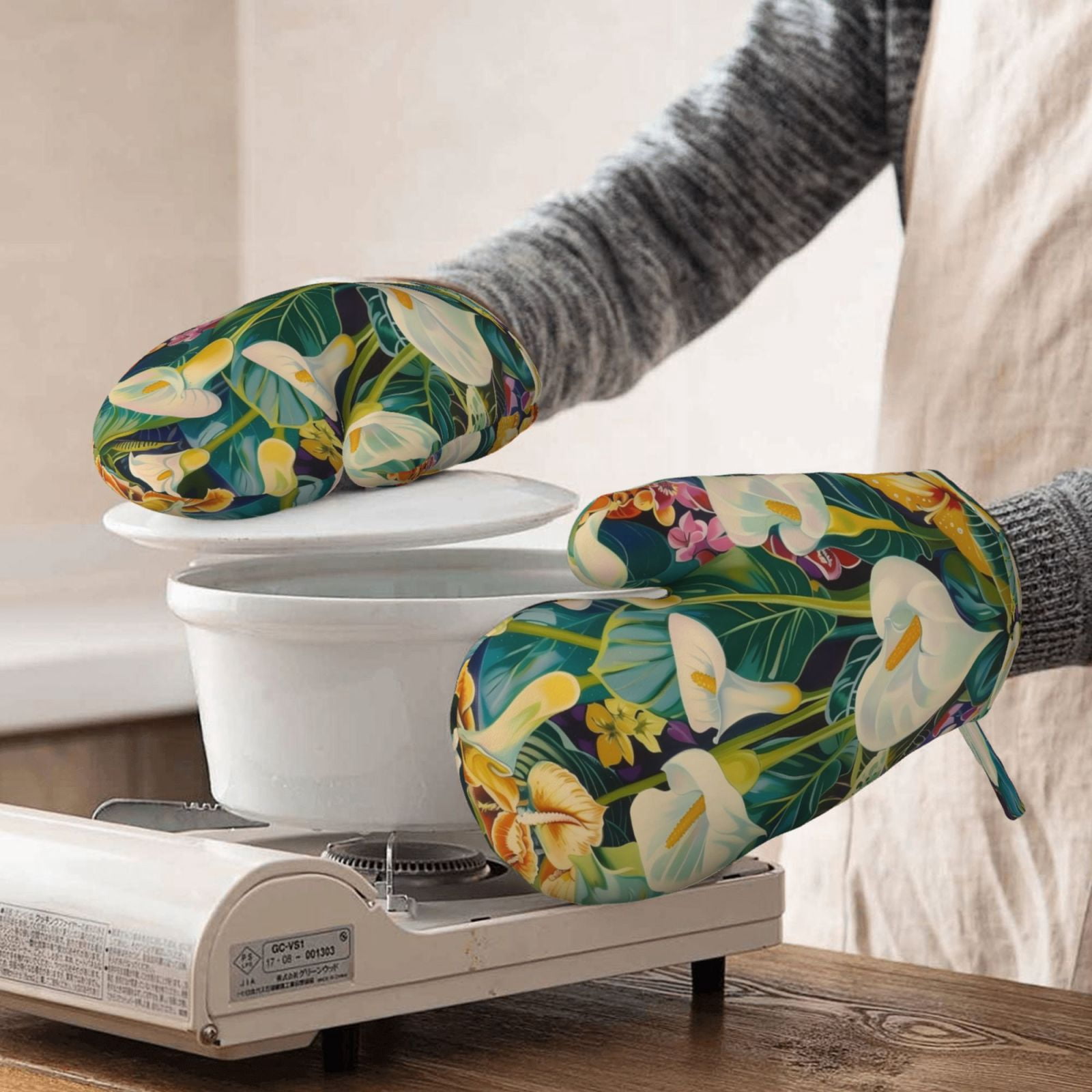 Hirioo Tropical Floral Jungle for Silicone Oven Mitts for BBQ, Baking, Cooking, Set of 2, Heat Resistant 260℃, Non-Slip Kitchen Essentials