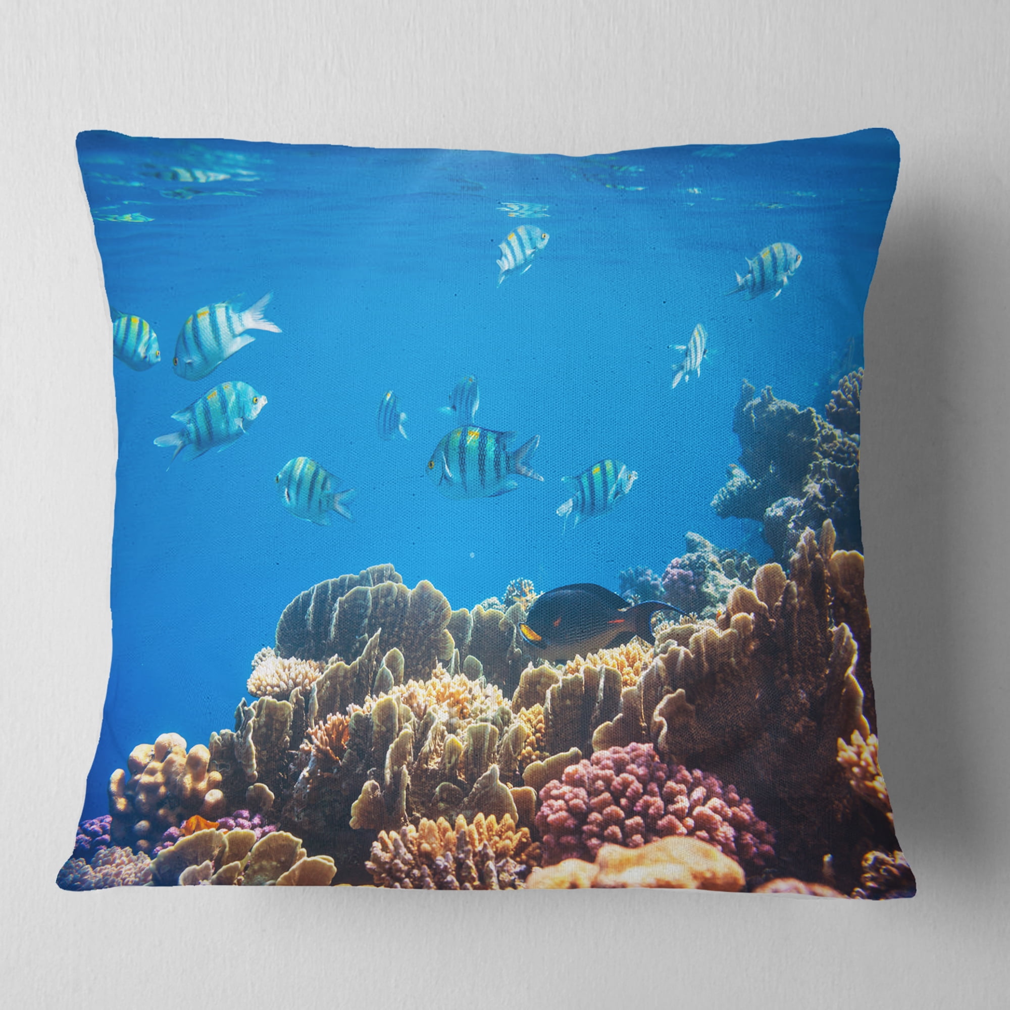 Designart 18" x 18" Red Polyester Throw Pillow