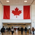 thumbnail image 2 of FLAGWIN Drapeau du Canada 5 X 8 Pi, Drapeaux Canadiens Robustes Feuille d'Érable Brodée avec 3 Oeillets en Laiton, Couleur Vive et Résistant à la Décoloration Canada B, 2 of 9