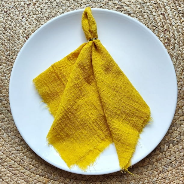 Xiao Hua Servilletas de tela de 42 x 42 cm (juego de 4), de gasa de lino con flecos, reutilizables, suaves y con flecos, para cenas, fiestas, Navidad y bodas (amarillas).