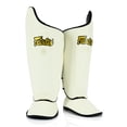 thumbnail image 1 of Espinilleras Fairtex SP8 Muay Thai Syntek de piel blanca, 1 of 5