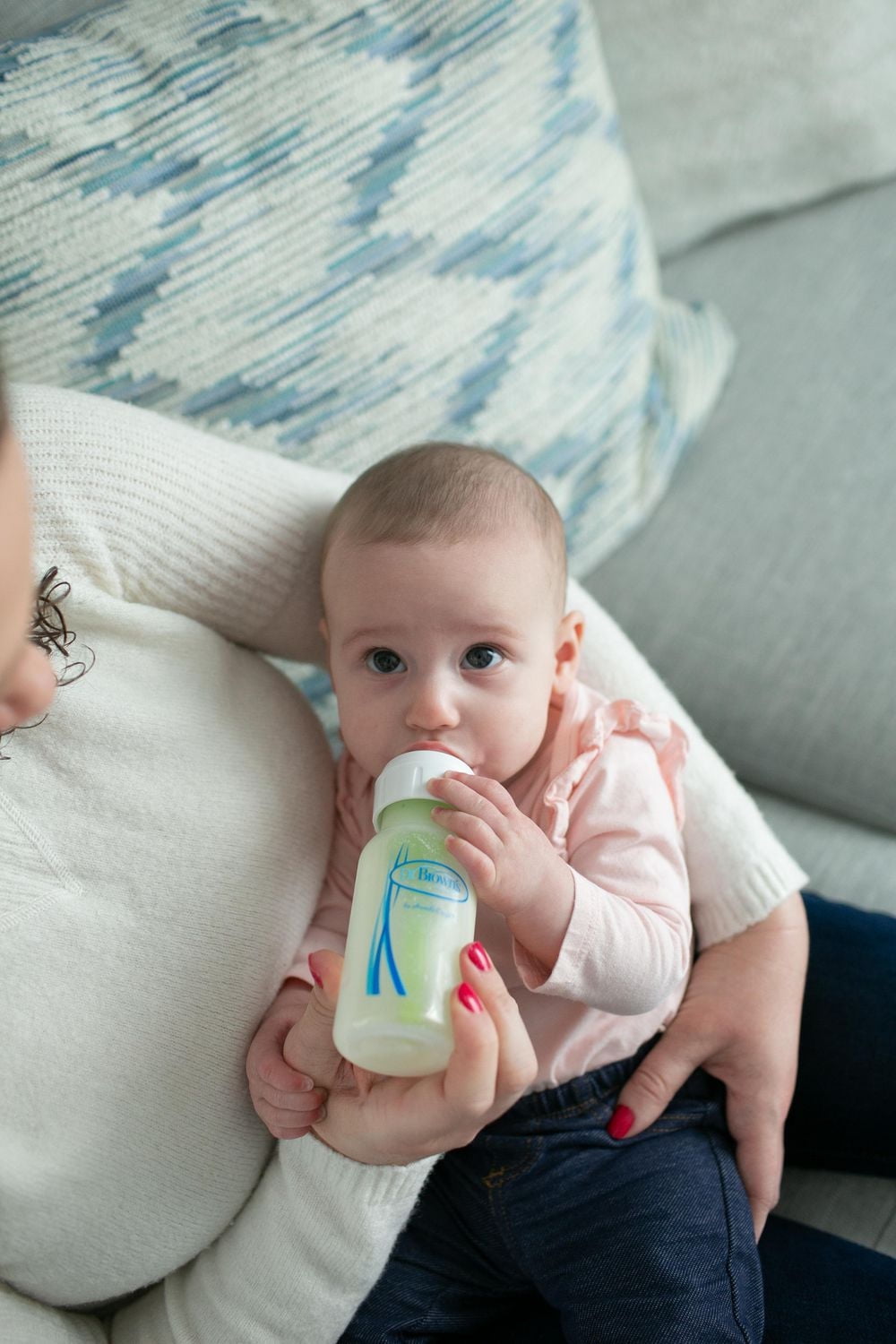 Tetines en silicone de Dr. Brown's étroit, Vitesse 1 (0m+) paquet de 6