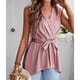 thumbnail image 4 of Blusa cruzada con cuello en V para mujer, cintura con lazo, sin mangas, dobladillo irregular, camisa elegante con cinturón de color puro, rosa L, 4 of 8
