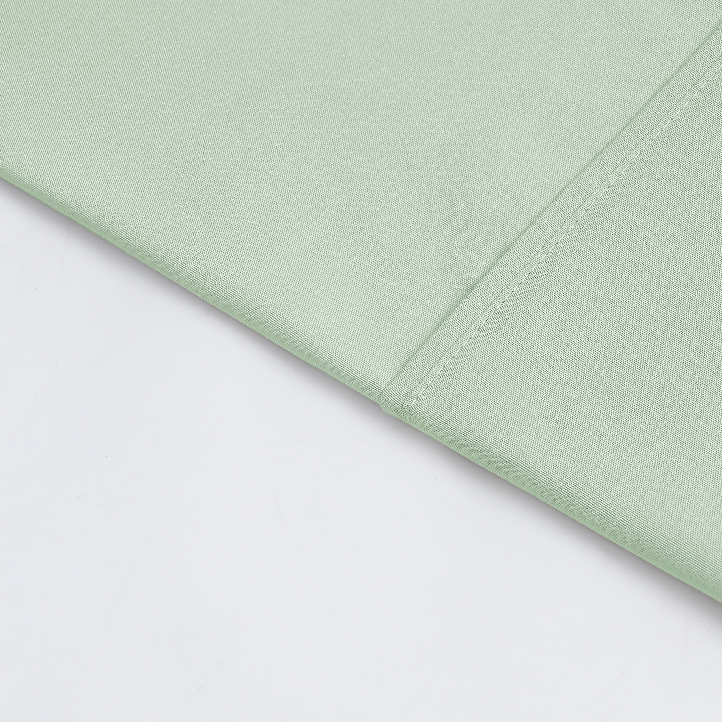 Mainstays Super Soft Brushed Microfiber Pillowcase Set, Light Green, Standard/Queen, 2 Piece