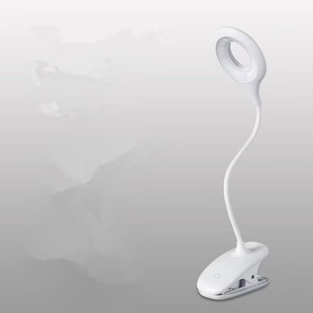JM Lámpara de escritorio con pinza enchufable ICED USB 1200mA 1 pieza Electrónica