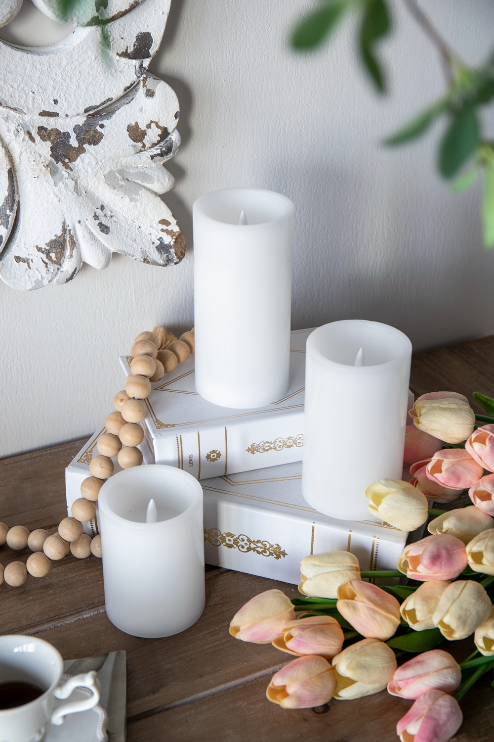 Set of 3 White LED Candles with Remote Timer, L: D3X6" M: D3X5" S: D3X4"