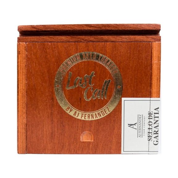 Last Call Chiquitas Puros Empty Wood Cigar Box 5.25" x 4.75" x 4.75"