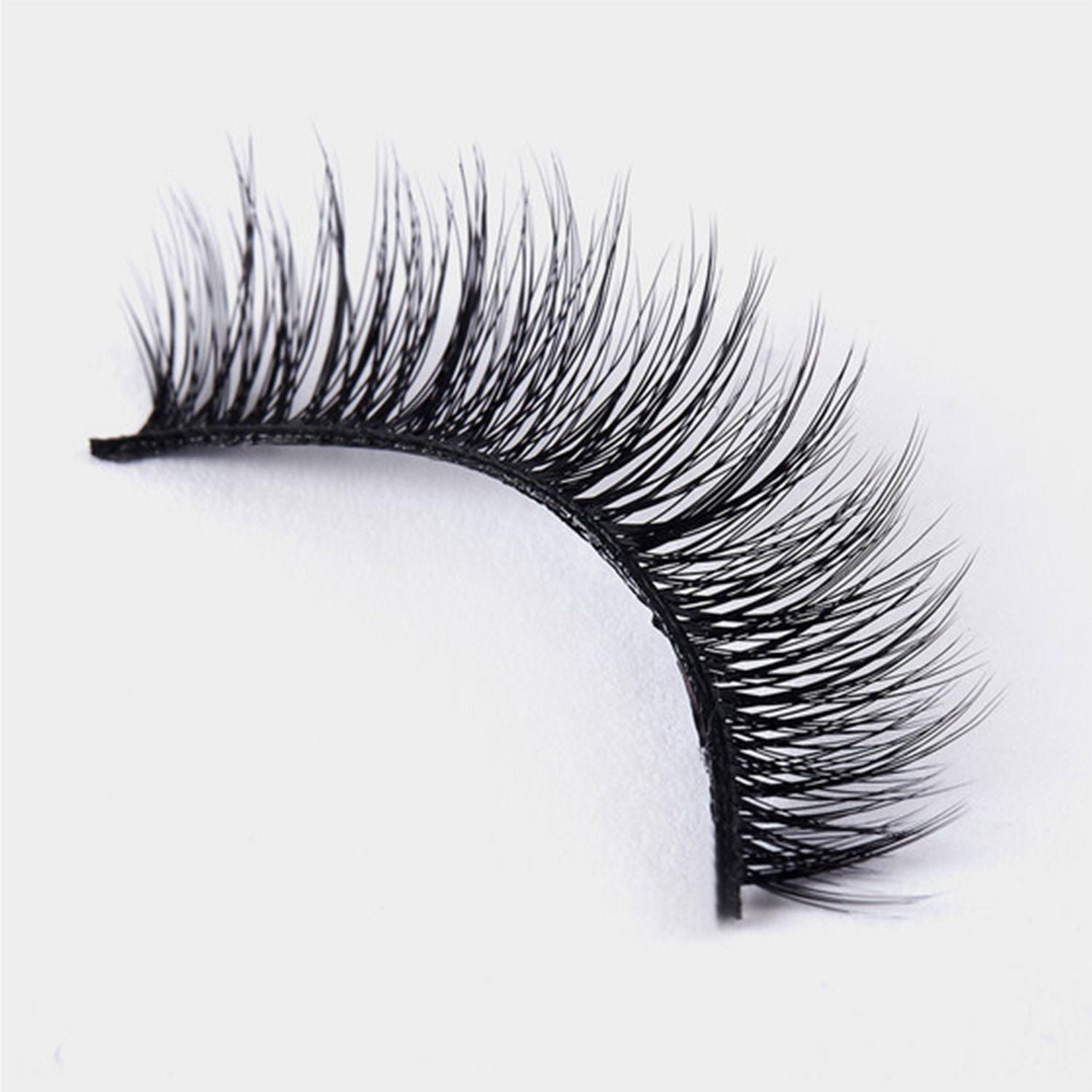 KISS : Faux cils Couture SV - Petite robe noire, unitaire