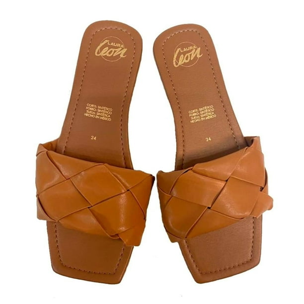 Sandalia Laura León Talla 24 Casual Xkan Camel