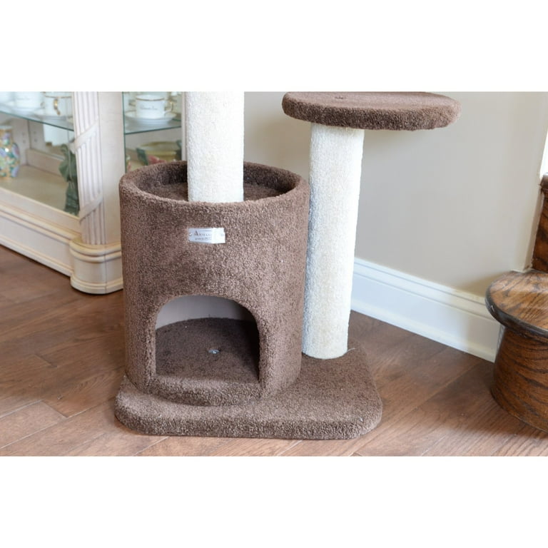 30 inch carpeted top cat scratching post