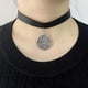 thumbnail image 2 of Collar con colgante de medallón Jumpingount de aleación, plata, 2 of 6