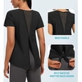 thumbnail image 3 of Camisas de entrenamiento con espalda abierta para mujer, camisetas de verano, manga corta, atlética, ajuste holgado, ropa transpirable para yoga, negro brillar  Electrónica, 3 of 5