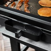 Blackstone 8001 E-Series Electric Griddle - 22
