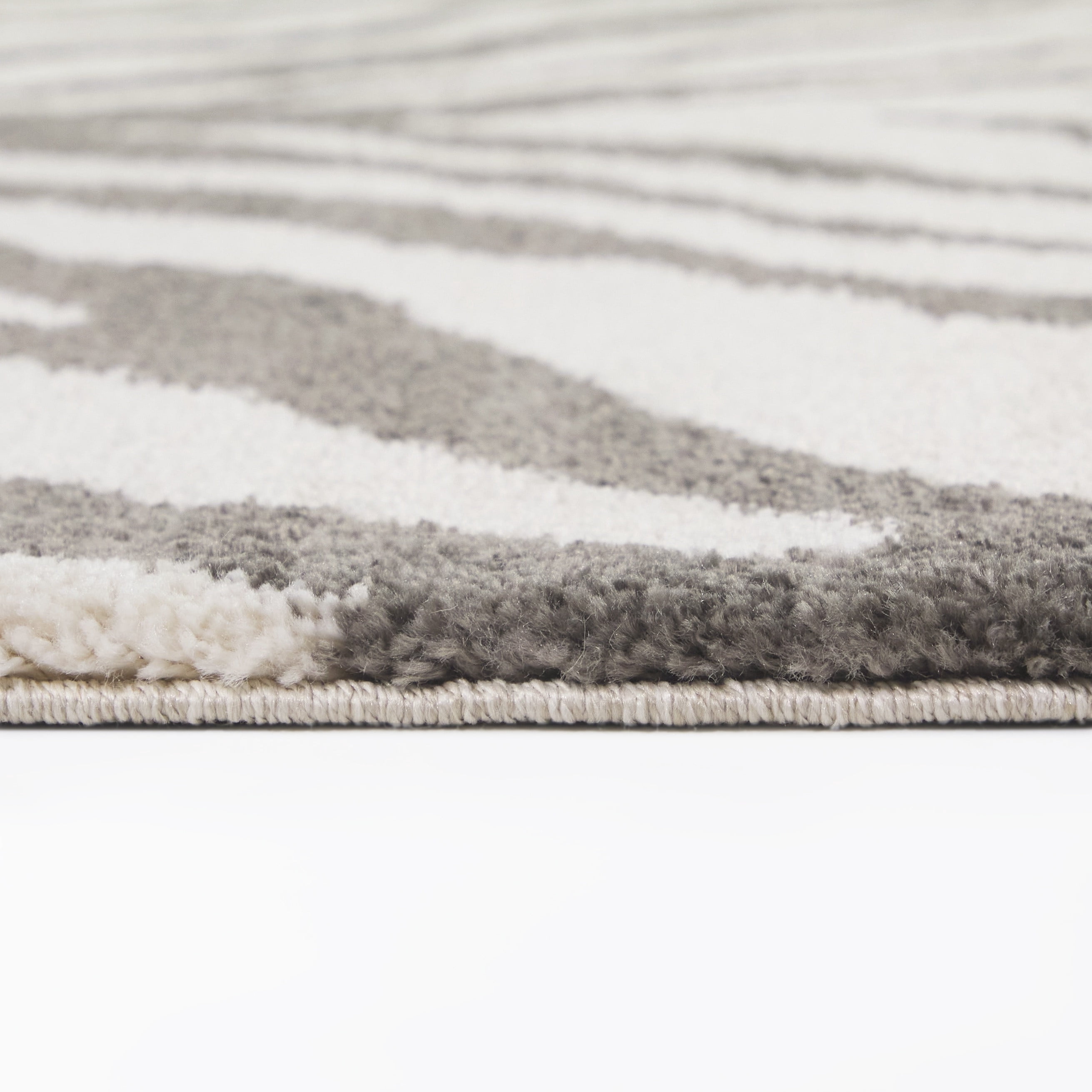 Balta Kat Glam Animal Print Area Rug 5'3" x 7' - Brown