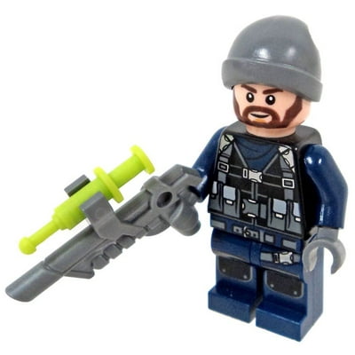 LEGO Jurassic World Fallen Kingdom Guard Minifigure Dominican - Main Image