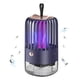 thumbnail image 1 of Lámpara matamoscas electrónica portátil recargable por USB/exterminador de insectos para viajes de verano, campamentos al aire libre, patios, hogar y jardín, 1 of 6