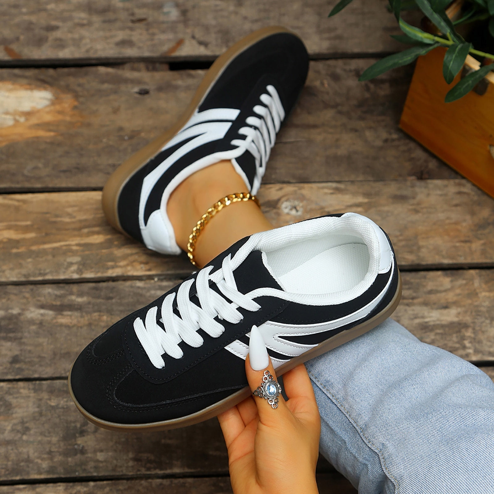Tennis Shoes Womens Lace up Retro Classic Trainers Skate Shoes Fashion Suede Color Block Sneakers Nonslip Flat Walking Shoes Black Size 8.5
