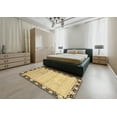 thumbnail image 4 of Ahgly Company Tapis Rond Abstrait Chrome Or Jaune, 5 Pieds Rond, 4 of 6
