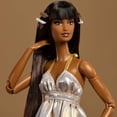 thumbnail image 4 of Muñeca moderna Barbie Basics You Create Neutral Kit 001, 4 of 6