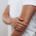 thumbnail image 4 of Anillo Hombre Anti Ansiedad LUCKMAN Acero Inoxidable Modelo Elvis Plateado Talla 10, 4 of 7