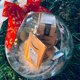 thumbnail image 1 of Bola de adorno navideño Decoraciones para árboles de Navidad Bola transparente Adorno para el hogar Bola colgante Regalo exquisito Caja de regalo, 1 of 5