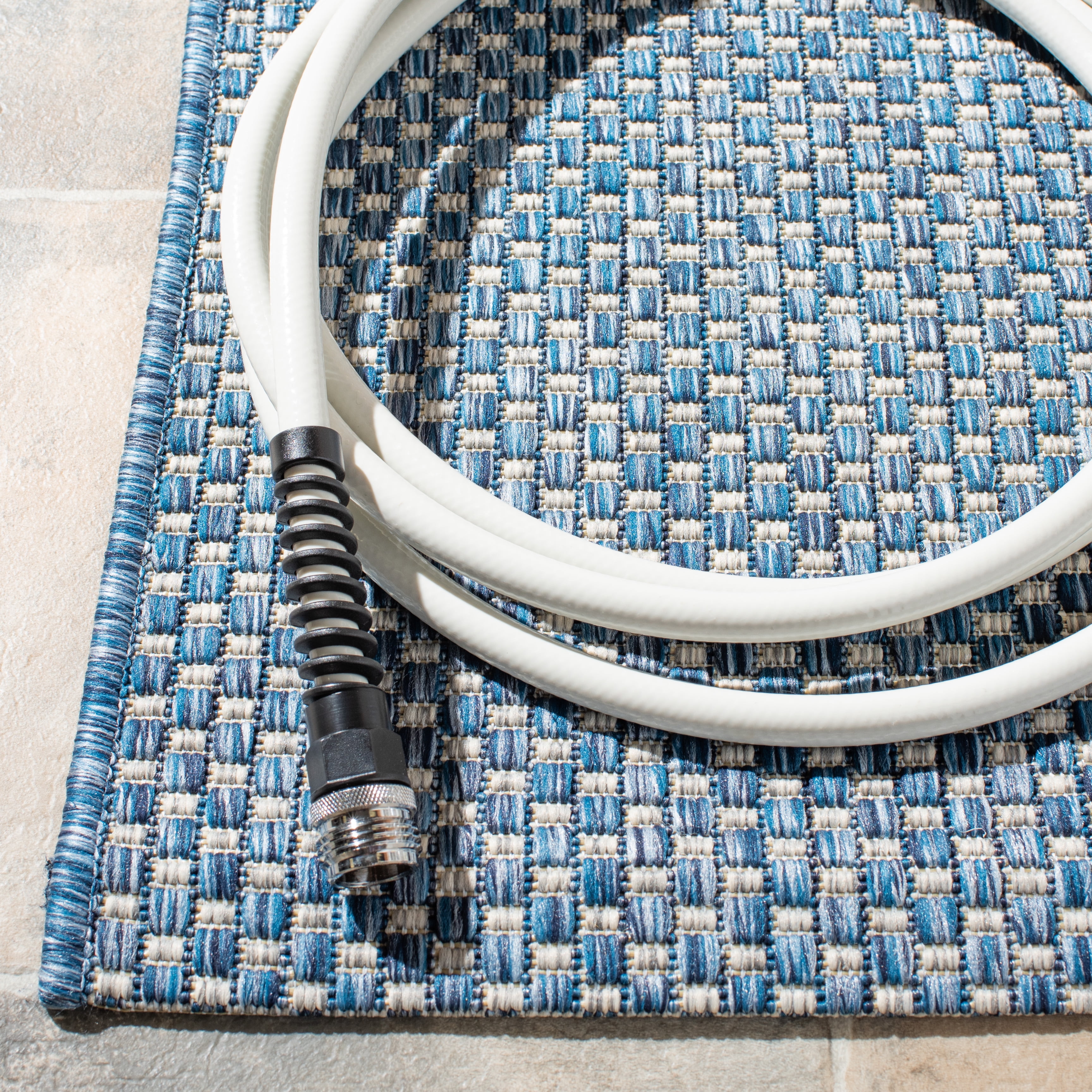 SAFAVIEH Courtyard Finnian Solid Indoor/Outdoor Area Rug, Navy/Grey, 10' x 10' Square