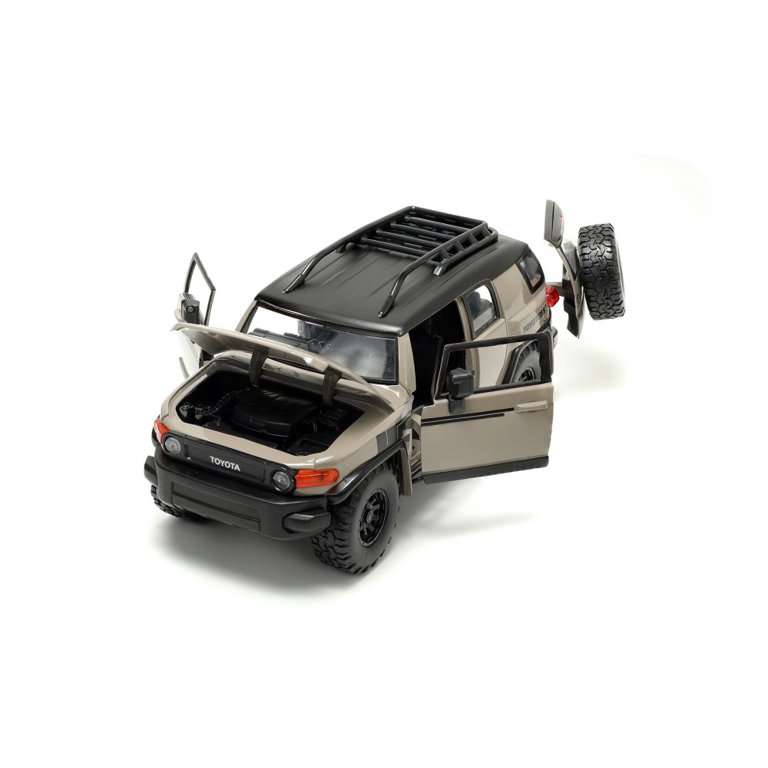 Toyota FJ Cruiser w/ Roof Rack and Extra Wheels, Beige - Jada Toys