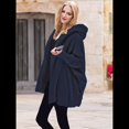 thumbnail image 4 of Chaqueta con Capucha y Cuello en V de Larga de Color Liso para Mujer, Informal, Holgada, de Felpa, Sin Botones. Azul Marino M, 4 of 7