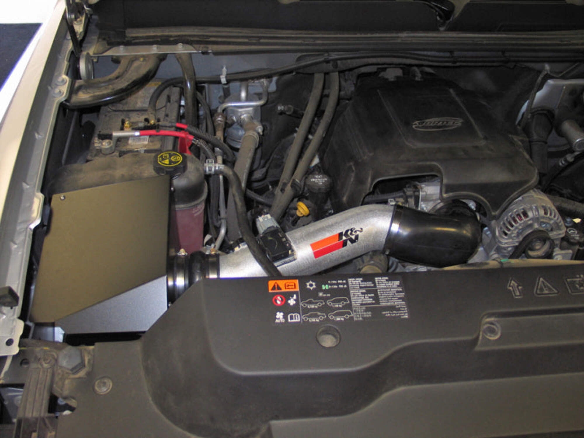 K&N Performance Cold Air Intake System: Easy Installation, Engineered to Maximize Airflow, Boost Horsepower & Torque, 77-3076KTK