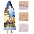 thumbnail image 4 of Studio Ghibli Manta Capa con Capucha Anti-Bolitas, Manta de Lana Ártica Suave, Manta Portátil de Felpa Ligera y Lujosa, Poncho para Siesta en Casa y Oficina, 100*130cm, 4 of 6