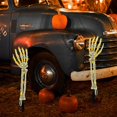 thumbnail image 5 of Decoraciones al aire libre de Halloween, estacas de brazos de esqueleto iluminadas, luces blancas cálidas, estaca de patio impermeable con pilas con temporizador ER, 5 of 5