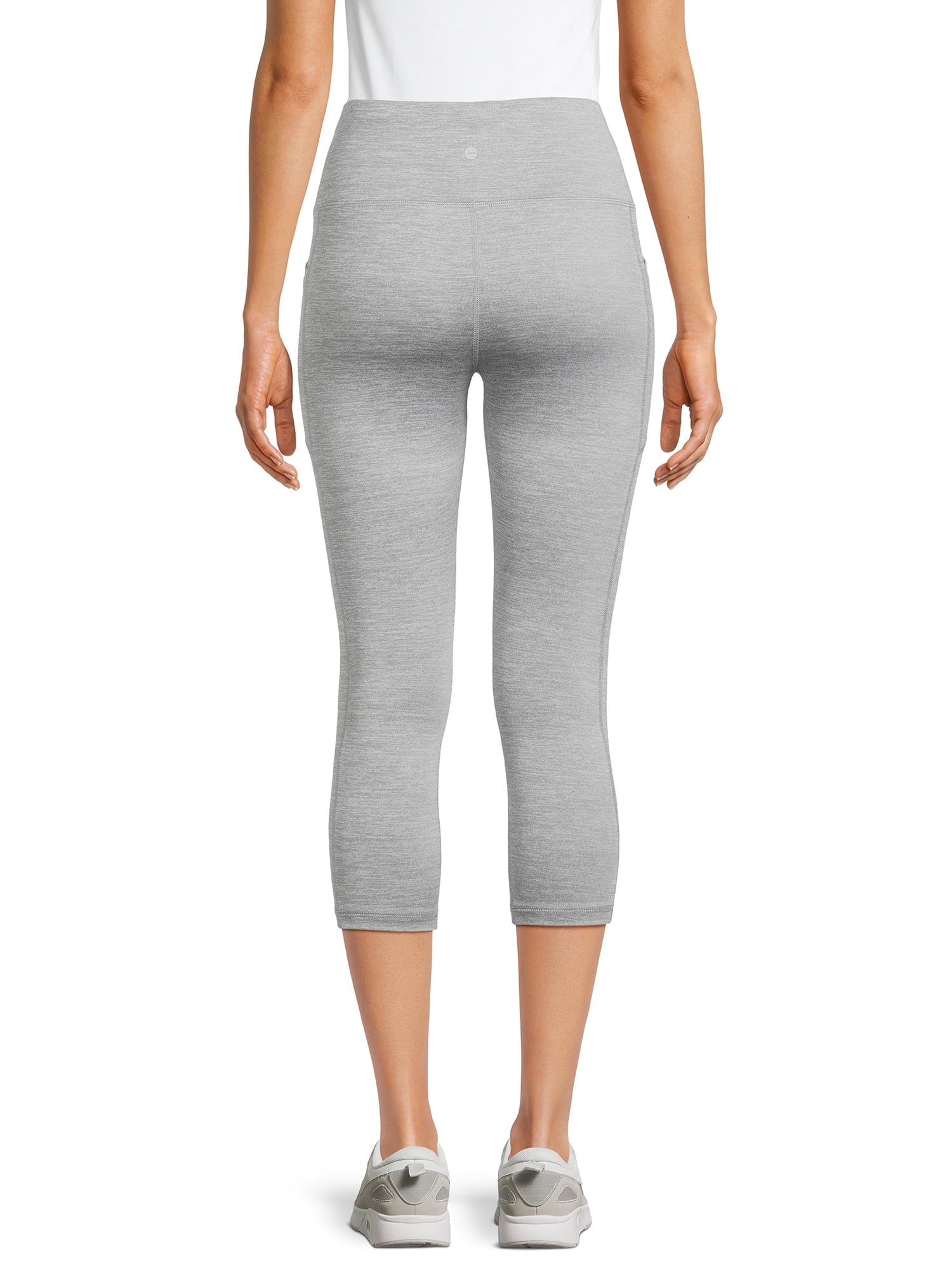 Avia 21" Inseam Capri with side pockets