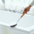 thumbnail image 4 of Juego de cepillos para platos con mango de bambú, limpiador de cocina para ollas, fregaderos y estufas, estropajo para sartenes con cerdas resistentes para parrillas de hierro fundido., 4 of 6