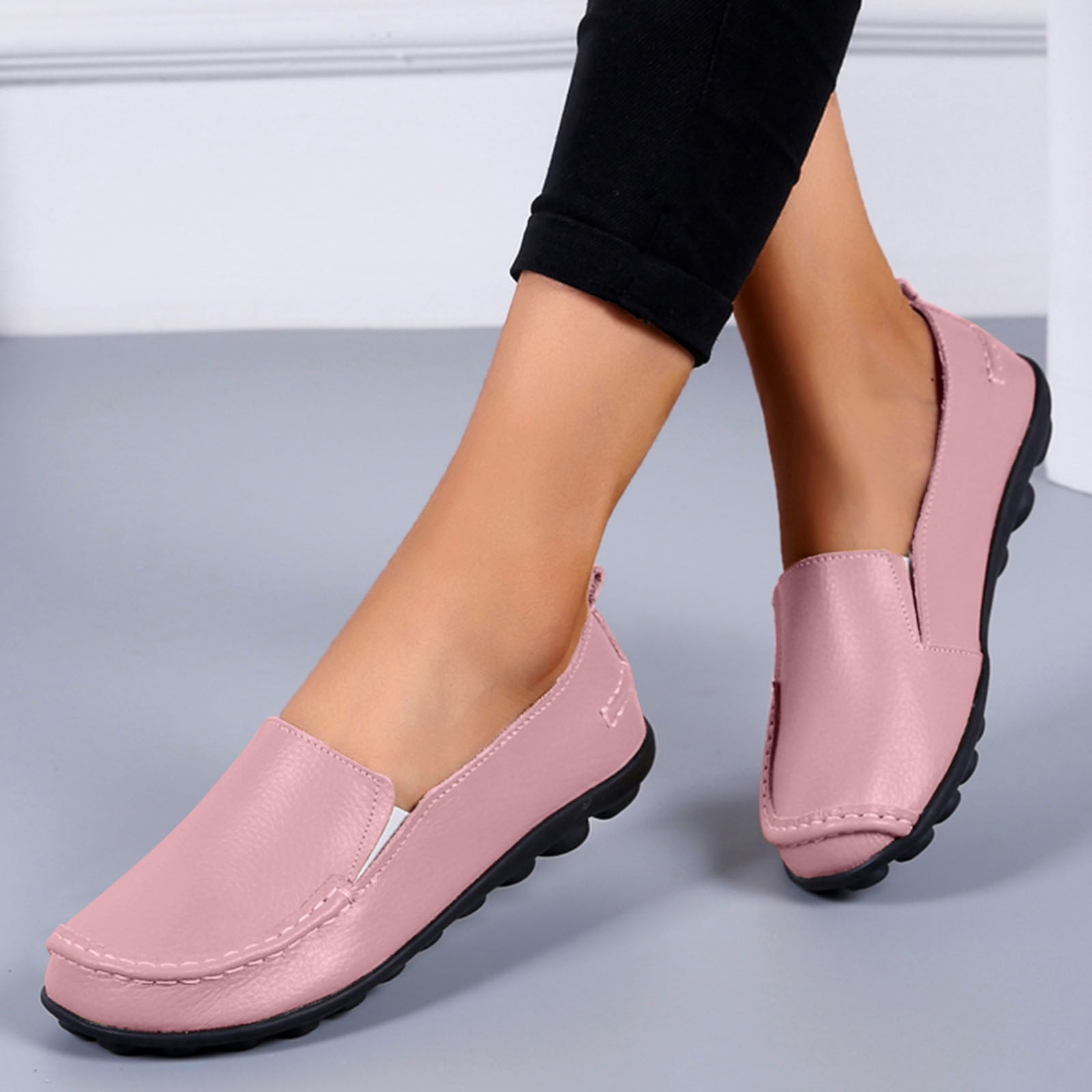 Dakaela Women's Leather Loafers Comfortable Casual Moccasins Soft Walking Driving Slip on Flat Shoes